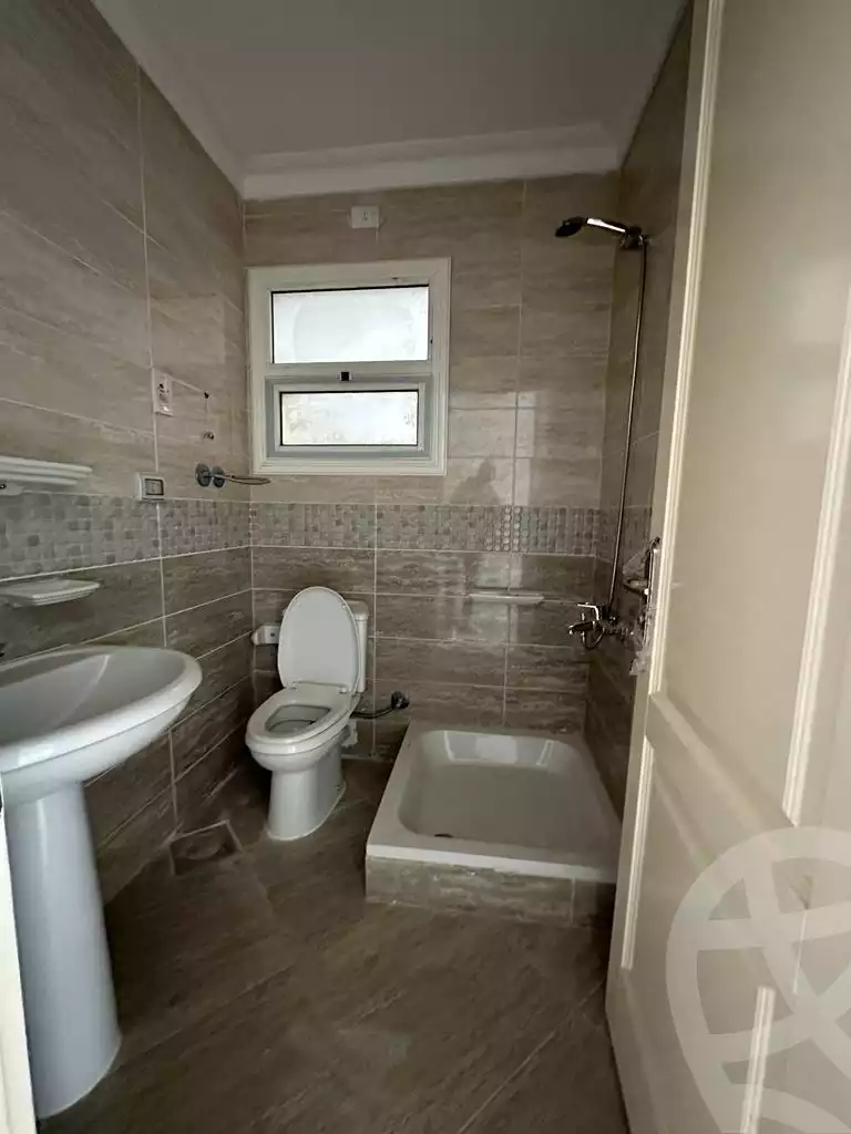 https://aqarmap.com.eg/ar/listing/6306053-for-sale-cairo-new-cairo-madinaty-tenth-zone-buildings-group-103