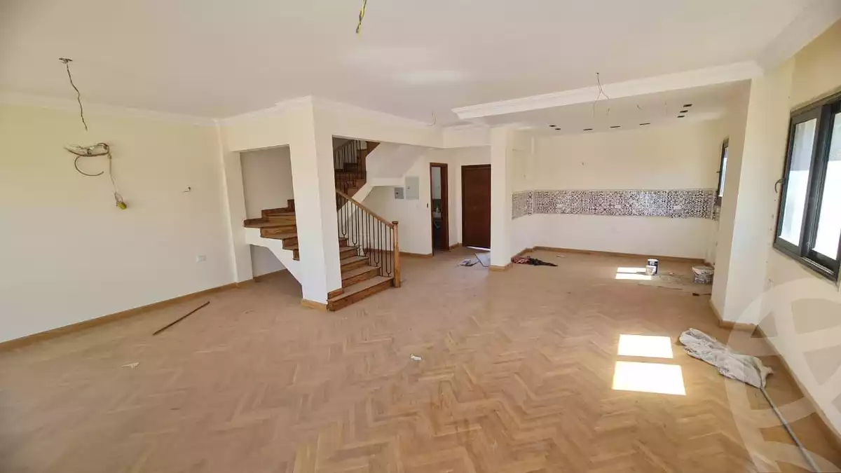 https://aqarmap.com.eg/en/listing/6306766-for-sale-cairo-el-sheikh-zayed-city-compounds-el-patio-zahraa