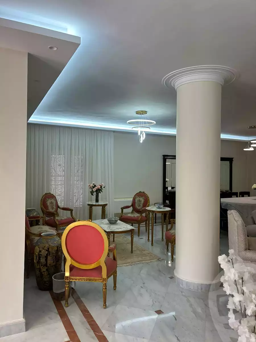 https://aqarmap.com.eg/ar/listing/6306889-for-sale-cairo-el-sheikh-zayed-city-compounds-el-rabwa