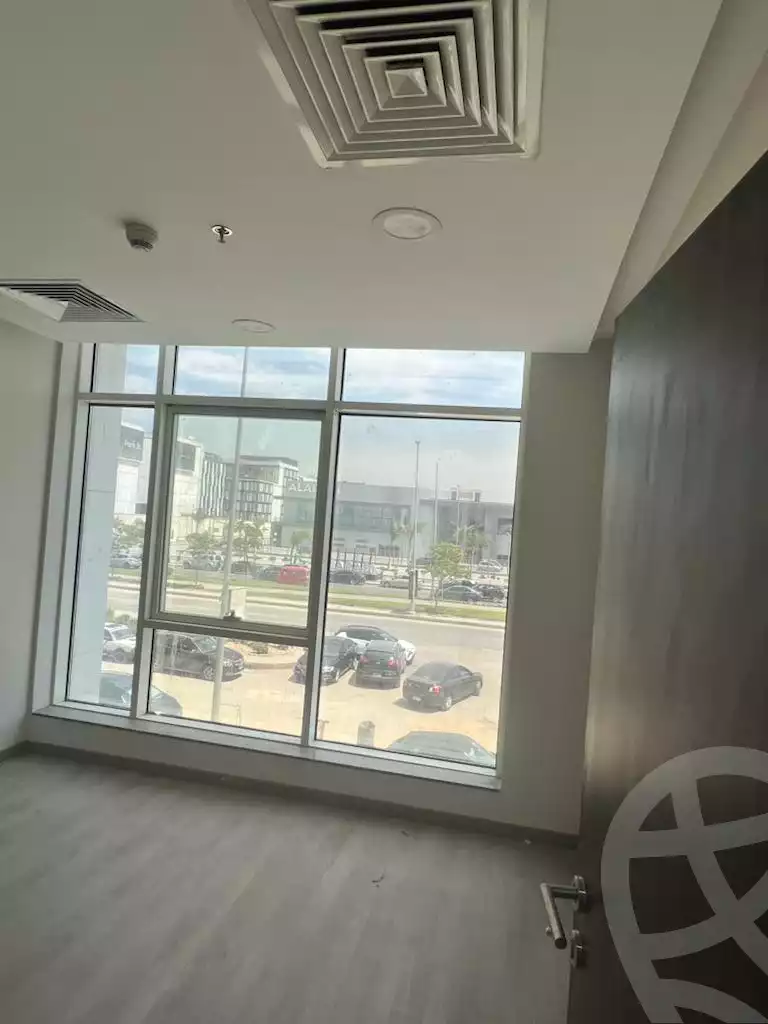 https://aqarmap.com.eg/ar/listing/6306958-for-sale-cairo-el-sheikh-zayed-city-compounds-tryfywm-zyd-nm-llttwyr