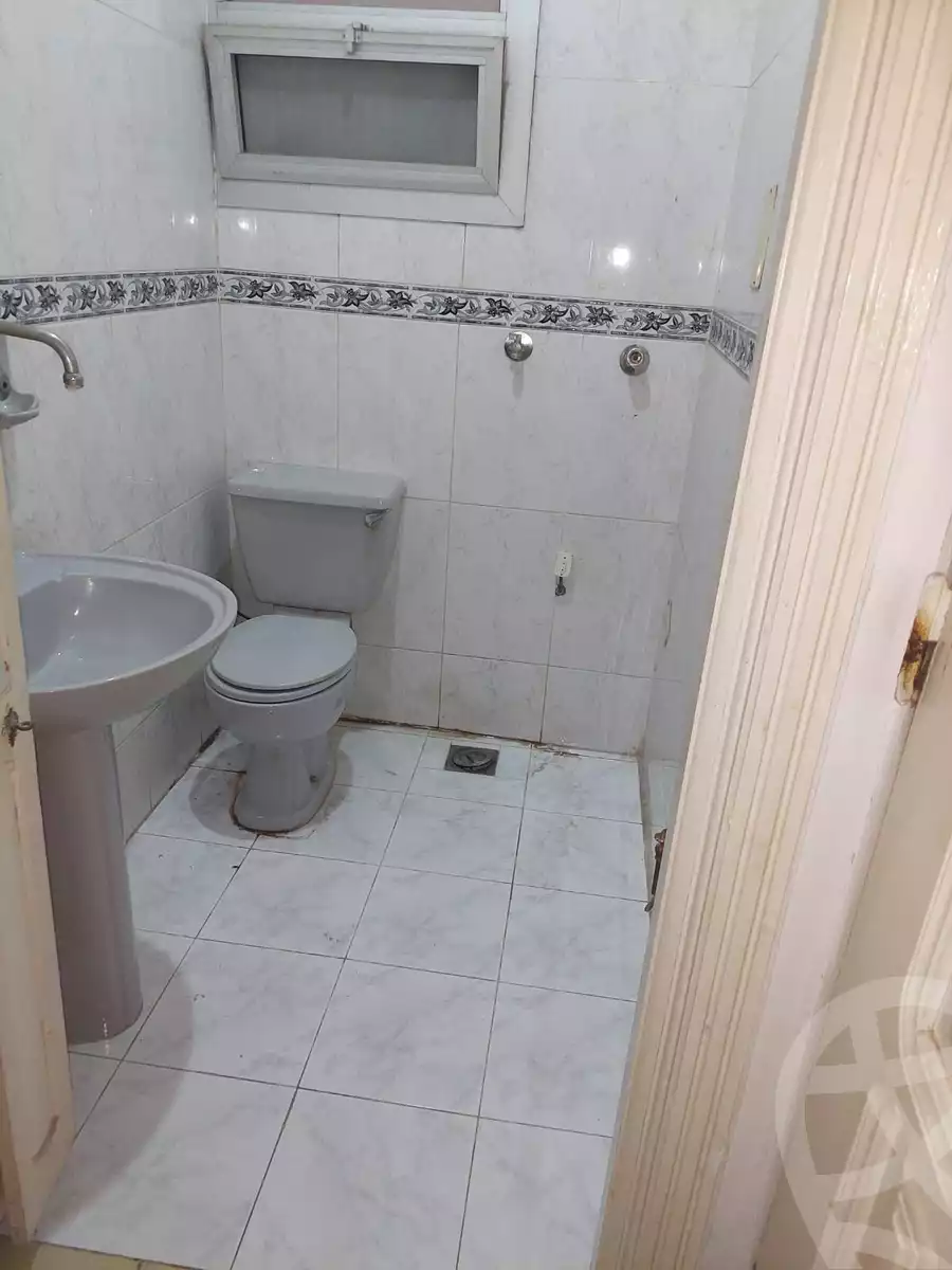 https://aqarmap.com.eg/en/listing/6307330-for-rent-gharbia-tanta-tanta-city-el-nadi-st