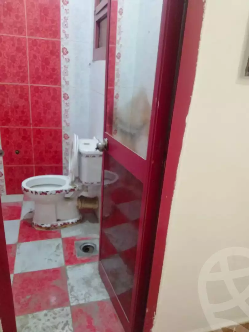 https://aqarmap.com.eg/en/listing/6307519-for-sale-qalyubia-shubra-el-khaima-shubra-el-khaima-city-ahmed-oraby-st