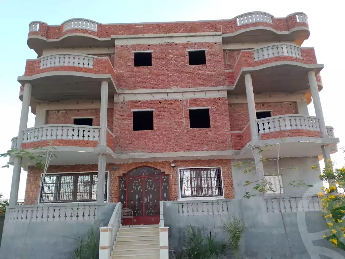 https://aqarmap.com.eg/ar/listing/6309476-for-sale-marsa-matruh-mntq-fr-y-bmrs-mtrwh
