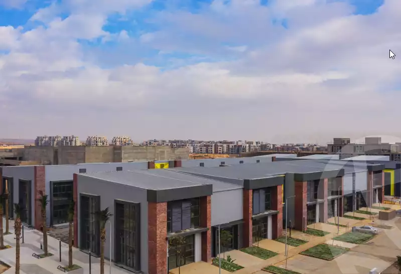 https://aqarmap.com.eg/en/listing/6310030-for-sale-cairo-new-cairo-compounds-myndhws-byzns-mrkz-llttwyr
