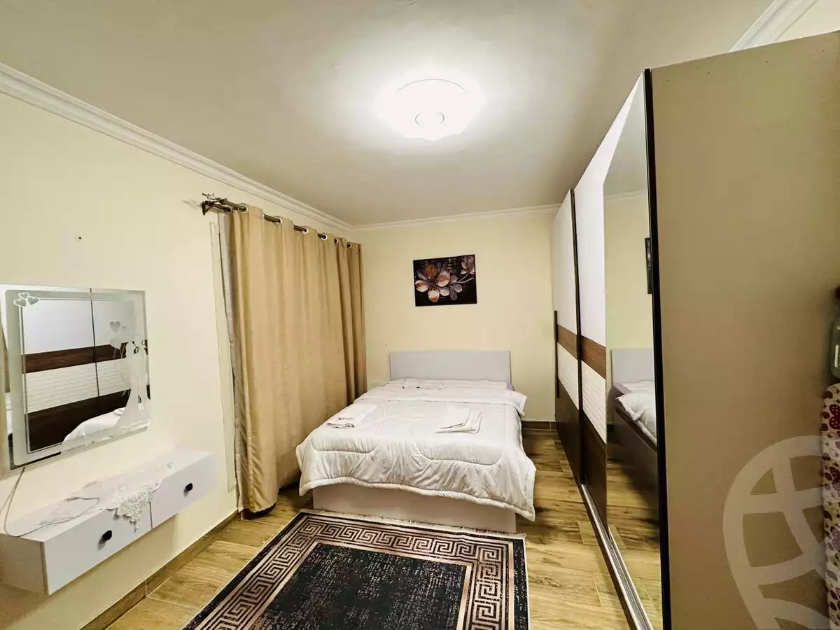 https://aqarmap.com.eg/en/listing/6310066-for-rent-cairo-el-sheikh-zayed-city-compounds-jn-zyd