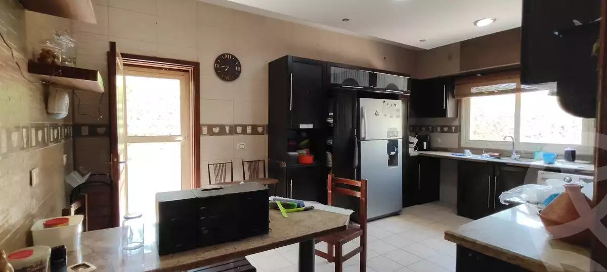 https://aqarmap.com.eg/en/listing/6310230-for-sale-cairo-el-sheikh-zayed-city-compounds-greens