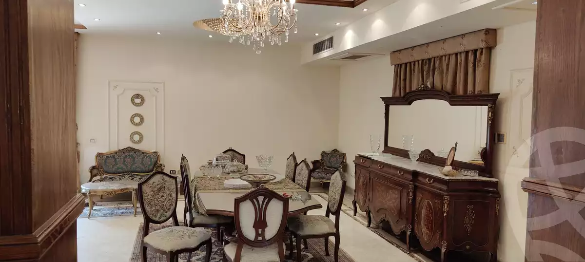 https://aqarmap.com.eg/en/listing/6310219-for-sale-cairo-el-sheikh-zayed-city-compounds-greens