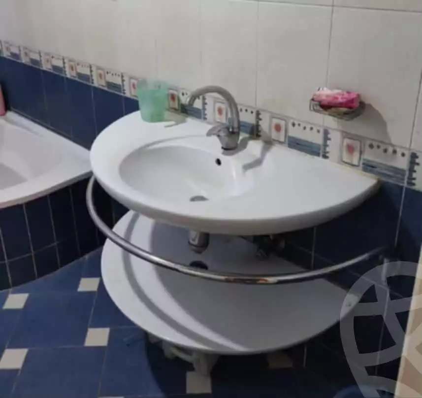 https://aqarmap.com.eg/en/listing/6310542-for-sale-cairo-shoubra-rod-el-farag-abou-el-farag-st