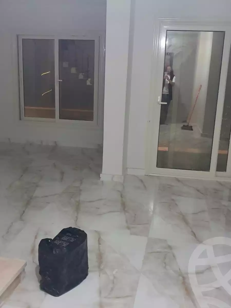 https://aqarmap.com.eg/ar/listing/6312348-for-sale-ain-elsokhna-tryq-l-yn-lskhn-lz-frn