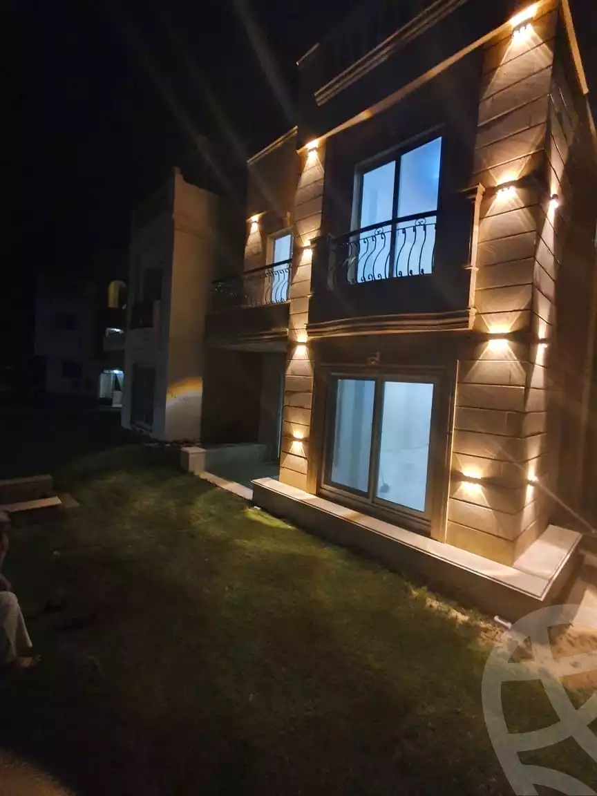 https://aqarmap.com.eg/ar/listing/6312361-for-sale-ain-elsokhna-tryq-l-yn-lskhn-lz-frn