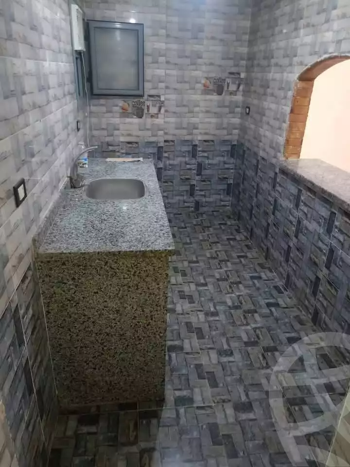 https://aqarmap.com.eg/ar/listing/6312590-for-sale-alexandria-l-jmy-lbytsh-al-aeda-al-kadema-st