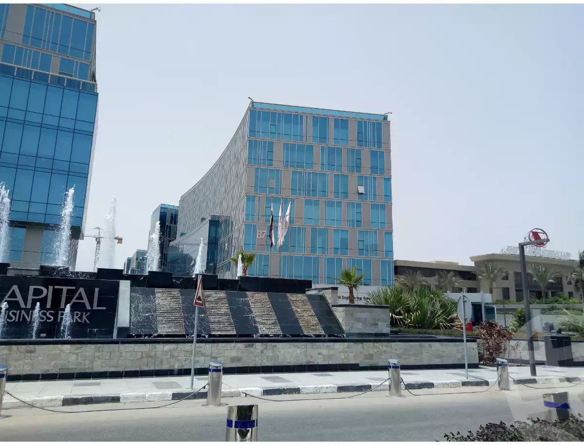 https://aqarmap.com.eg/en/listing/6312690-for-sale-cairo-el-sheikh-zayed-city-compounds-capital-business-park