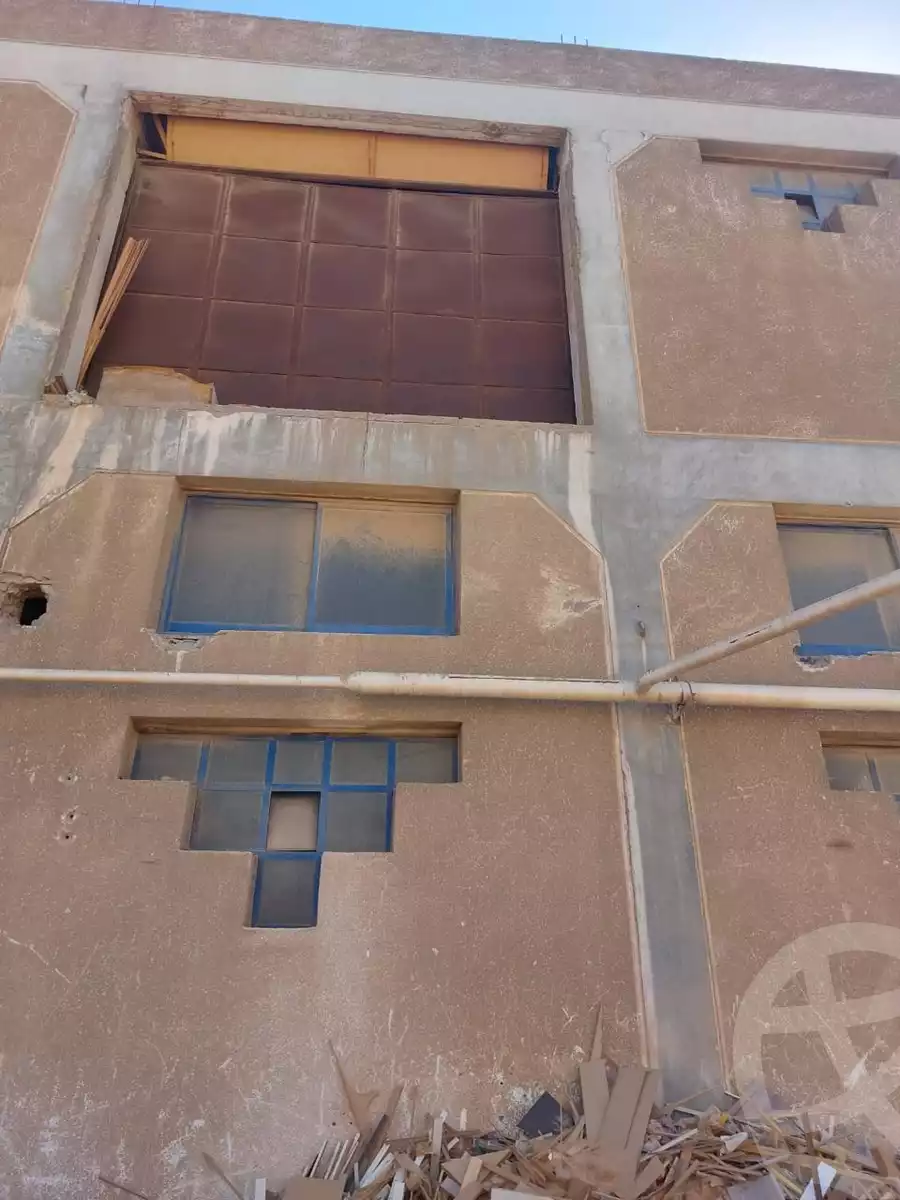 https://aqarmap.com.eg/ar/listing/6312694-for-sale-cairo-6th-of-october-el-mantqa-el-snaaaya-industrial-zone-1