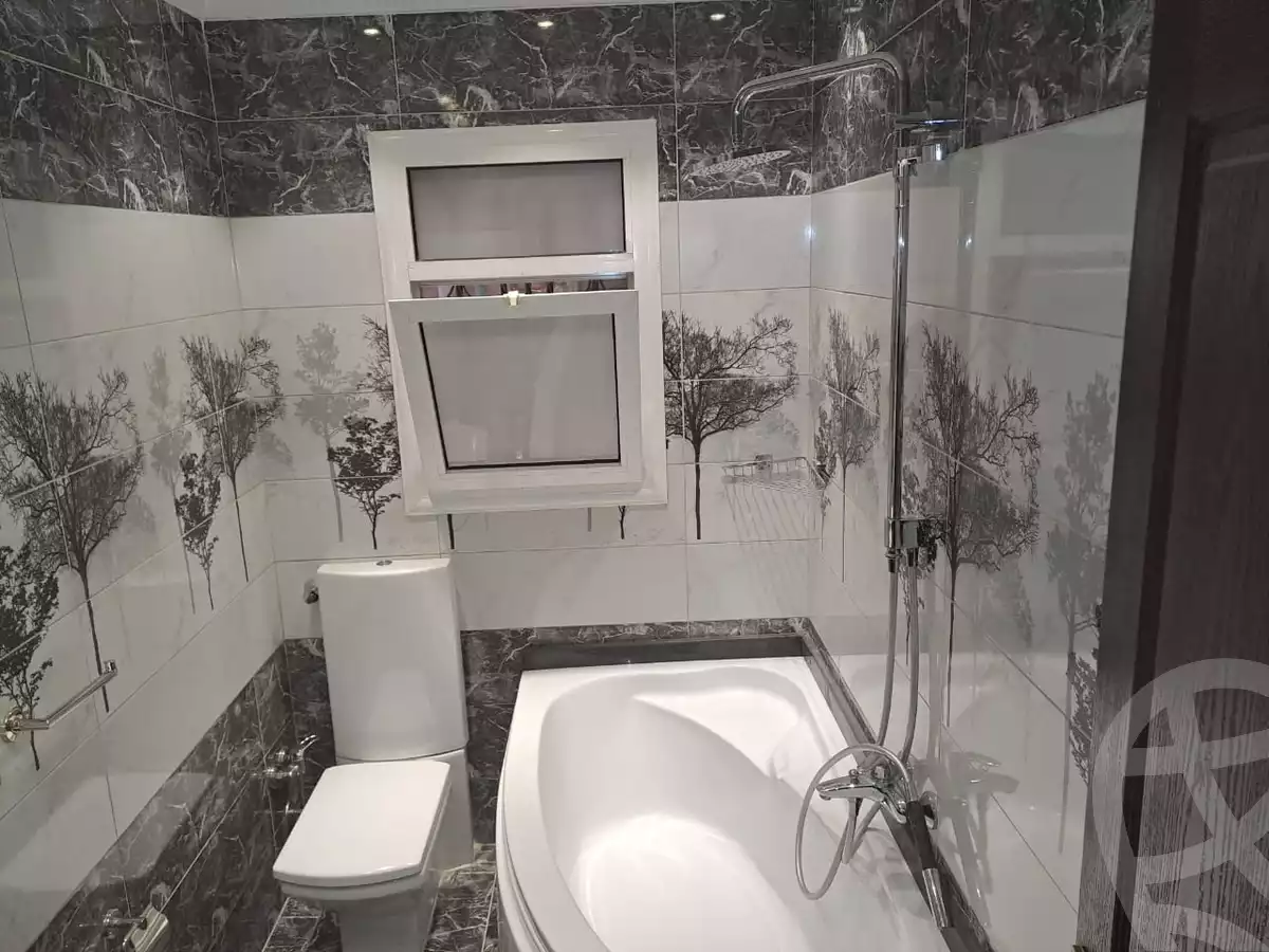 https://aqarmap.com.eg/ar/listing/6312692-for-sale-cairo-el-sheikh-zayed-city-compounds-continental-gardens