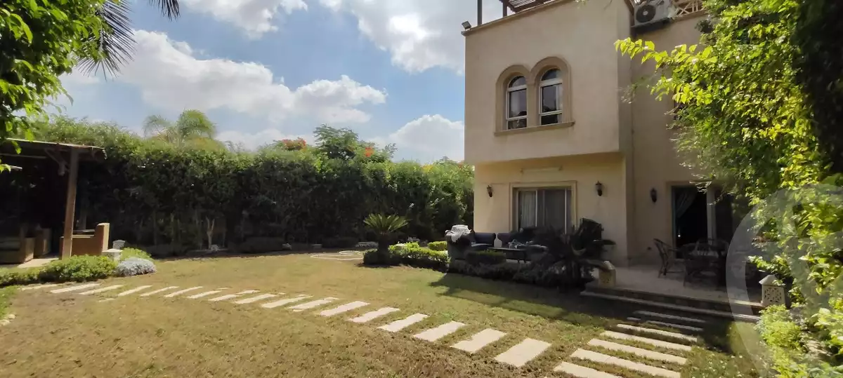 https://aqarmap.com.eg/ar/listing/6312757-for-sale-cairo-el-sheikh-zayed-city-compounds-greens