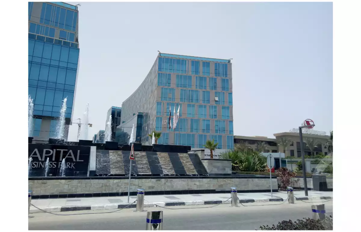 https://aqarmap.com.eg/ar/listing/6313096-for-rent-cairo-el-sheikh-zayed-city-compounds-capital-business-park