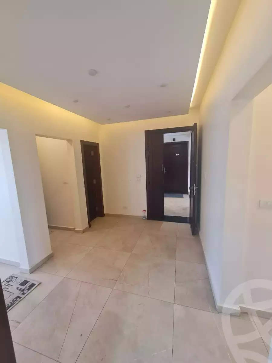 https://aqarmap.com.eg/ar/listing/6313232-for-sale-cairo-el-sheikh-zayed-city-compounds-beverly-hills