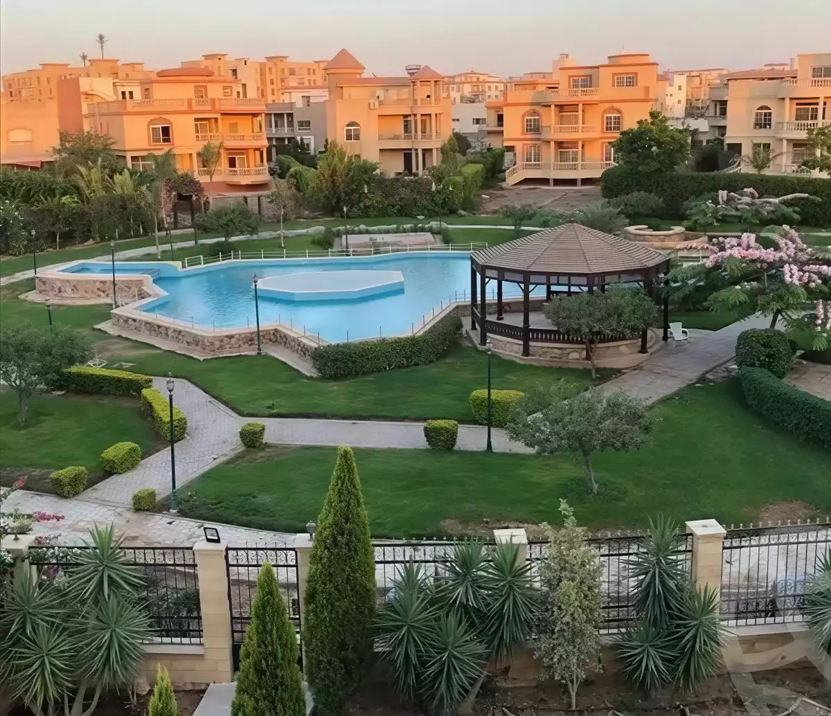 https://aqarmap.com.eg/ar/listing/6313222-for-sale-cairo-new-cairo-el-banafsg-el-banafsag-7-abdullah-mosalamy-st