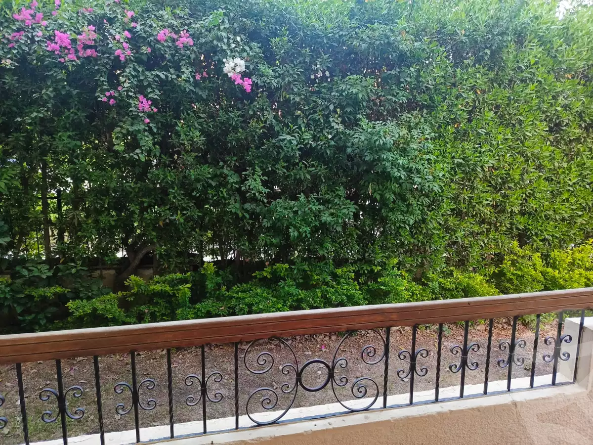 https://aqarmap.com.eg/en/listing/6313520-for-sale-cairo-el-sheikh-zayed-city-compounds-beverly-hills