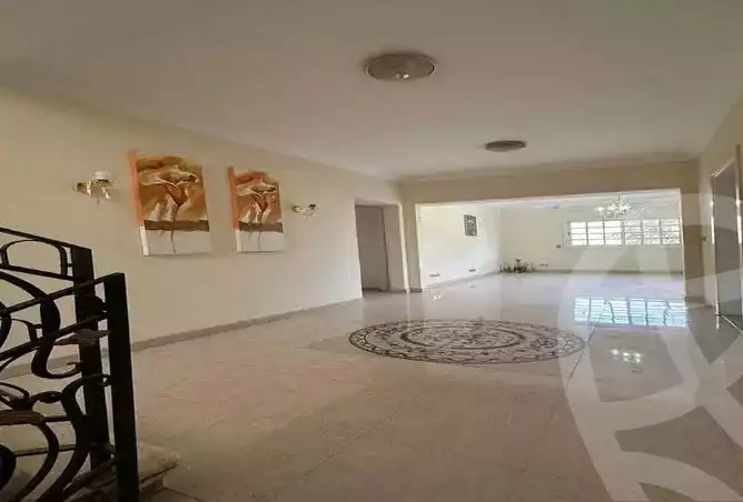 https://aqarmap.com.eg/en/listing/6313684-for-sale-cairo-el-sheikh-zayed-city-compounds-beverly-hills