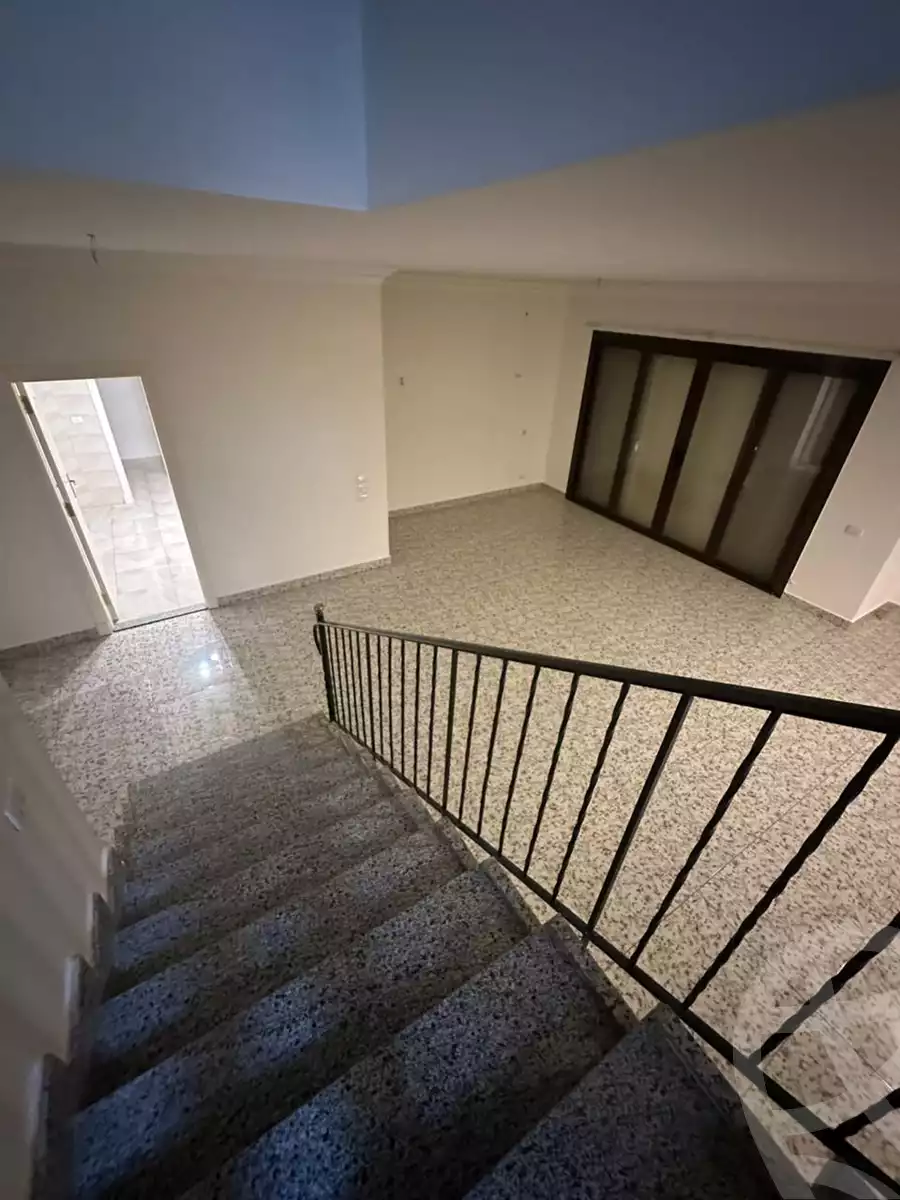 https://aqarmap.com.eg/en/listing/6313784-for-sale-cairo-el-sheikh-zayed-city-compounds-beverly-hills
