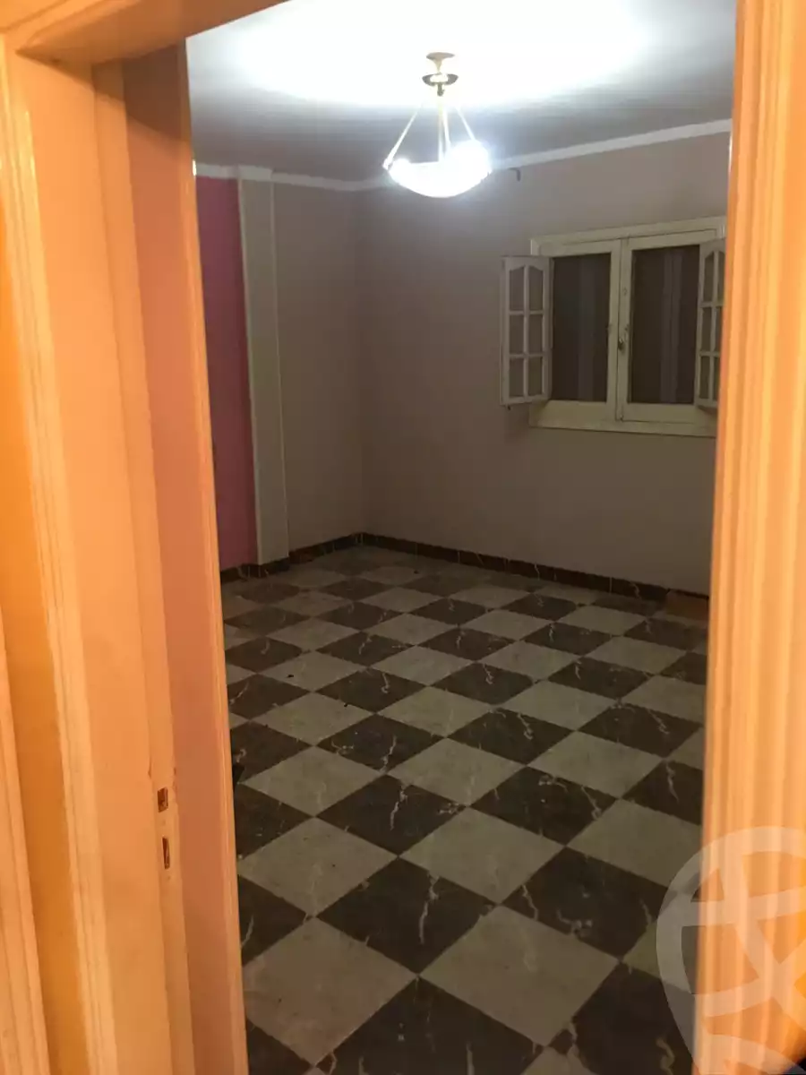 https://aqarmap.com.eg/ar/listing/6315747-for-sale-qalyubia-shubra-el-khaima-el-shareaa-el-gadid-st