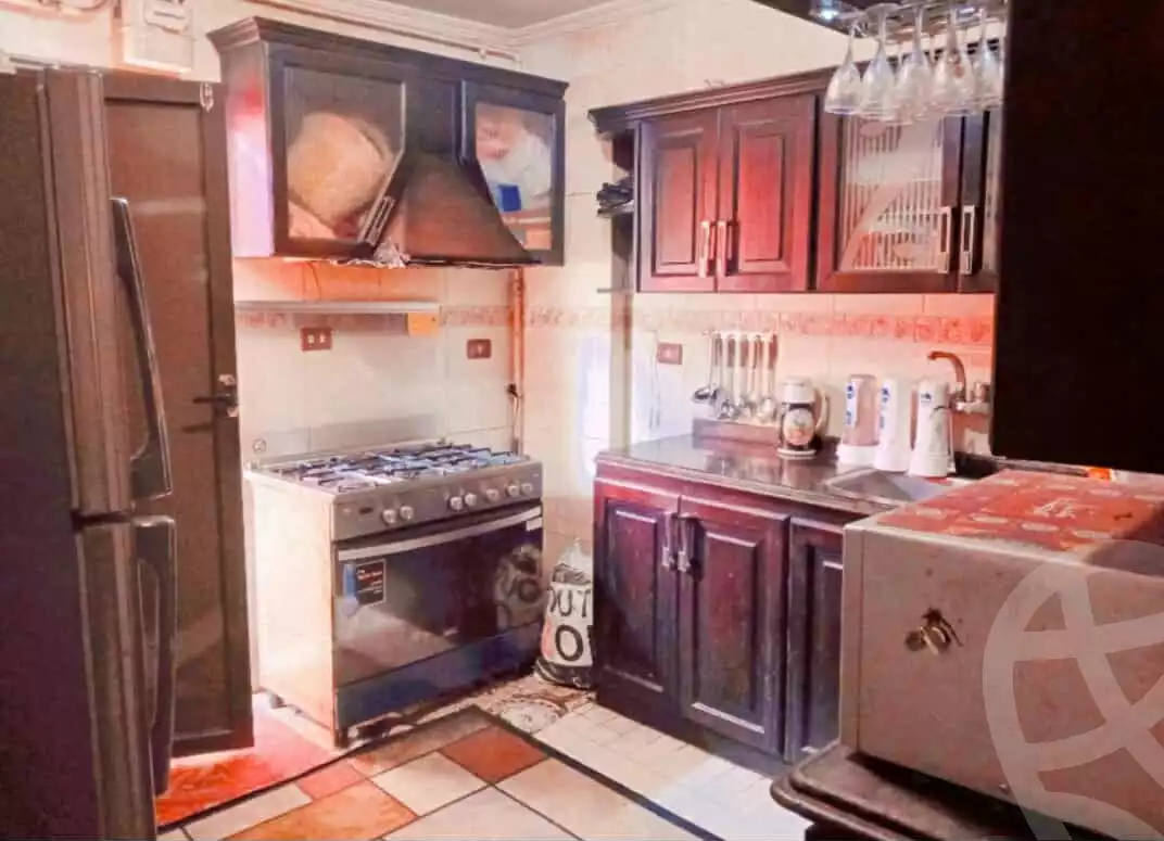https://aqarmap.com.eg/ar/listing/6315863-for-sale-alexandria-mansheya-al-gazaar-st