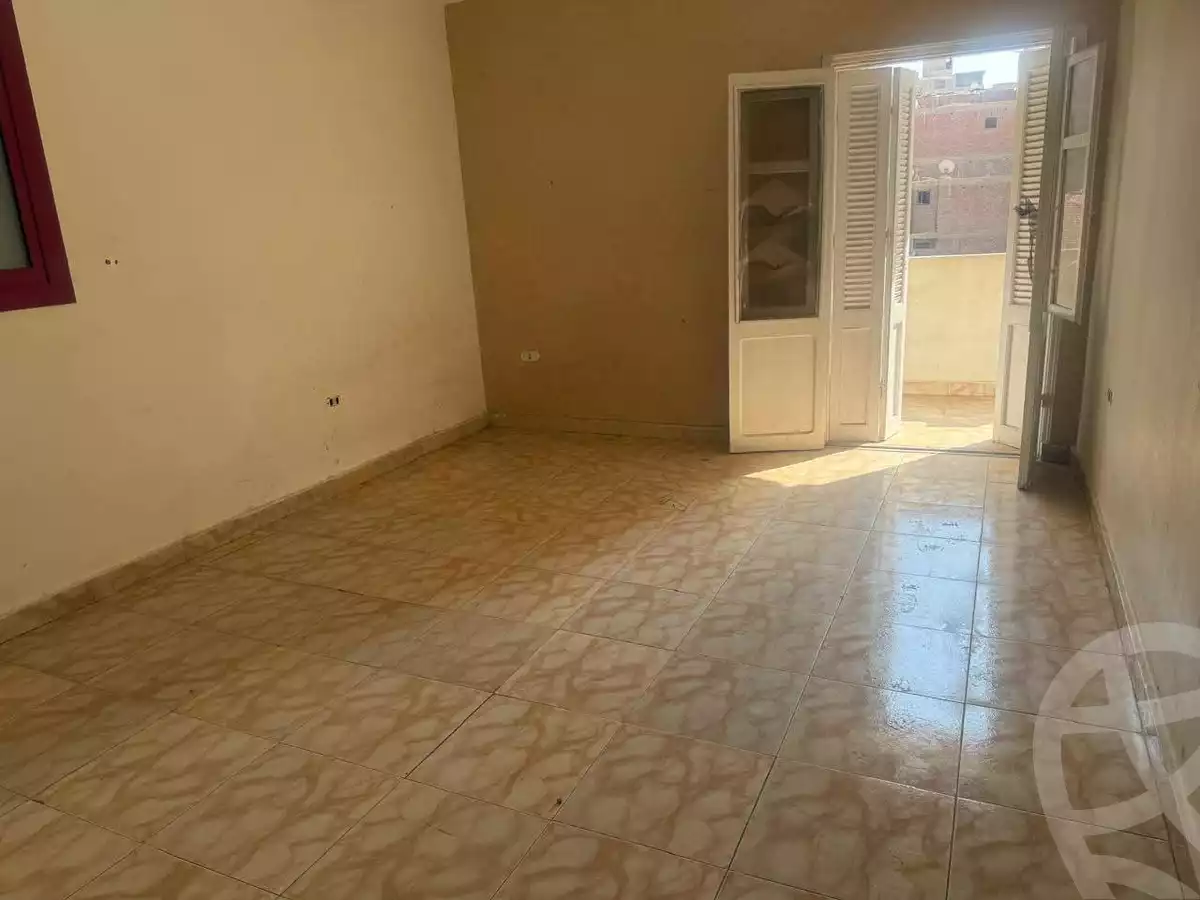 https://aqarmap.com.eg/ar/listing/6316446-for-sale-cairo-ain-shams-jsr-lswys-tqsym-mr-bn-lkhtb