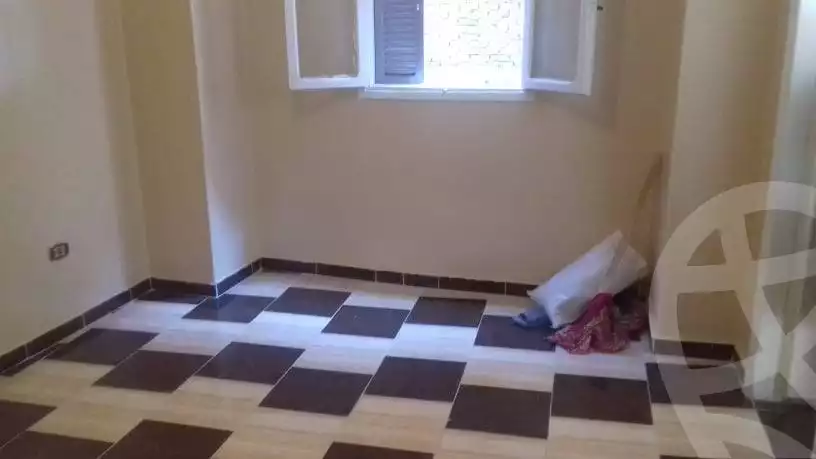 https://aqarmap.com.eg/ar/listing/6316706-for-sale-alexandria-el-asafra-l-sfr-qbly-el-maahad-el-dini-st
