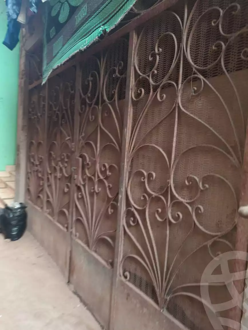 https://aqarmap.com.eg/ar/listing/6316703-for-sale-qalyubia-banha-city-meet-asem