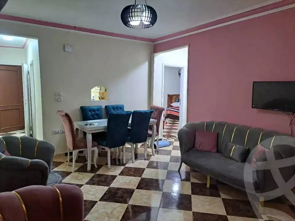 https://aqarmap.com.eg/ar/listing/6316876-for-rent-cairo-faisal-kafr-tohormos-queen-nazli-st