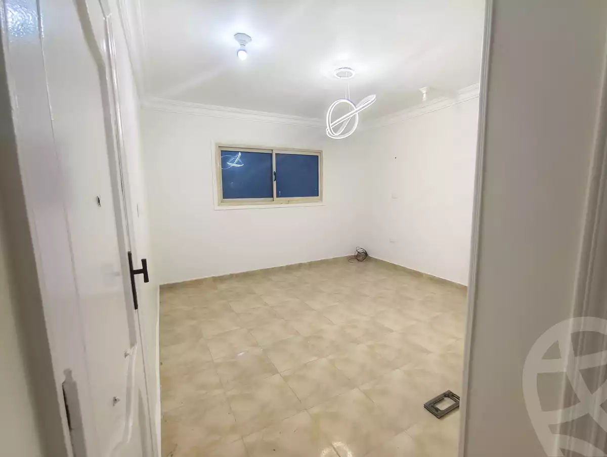 https://aqarmap.com.eg/en/listing/6317521-for-sale-cairo-ain-shams-6-october-st
