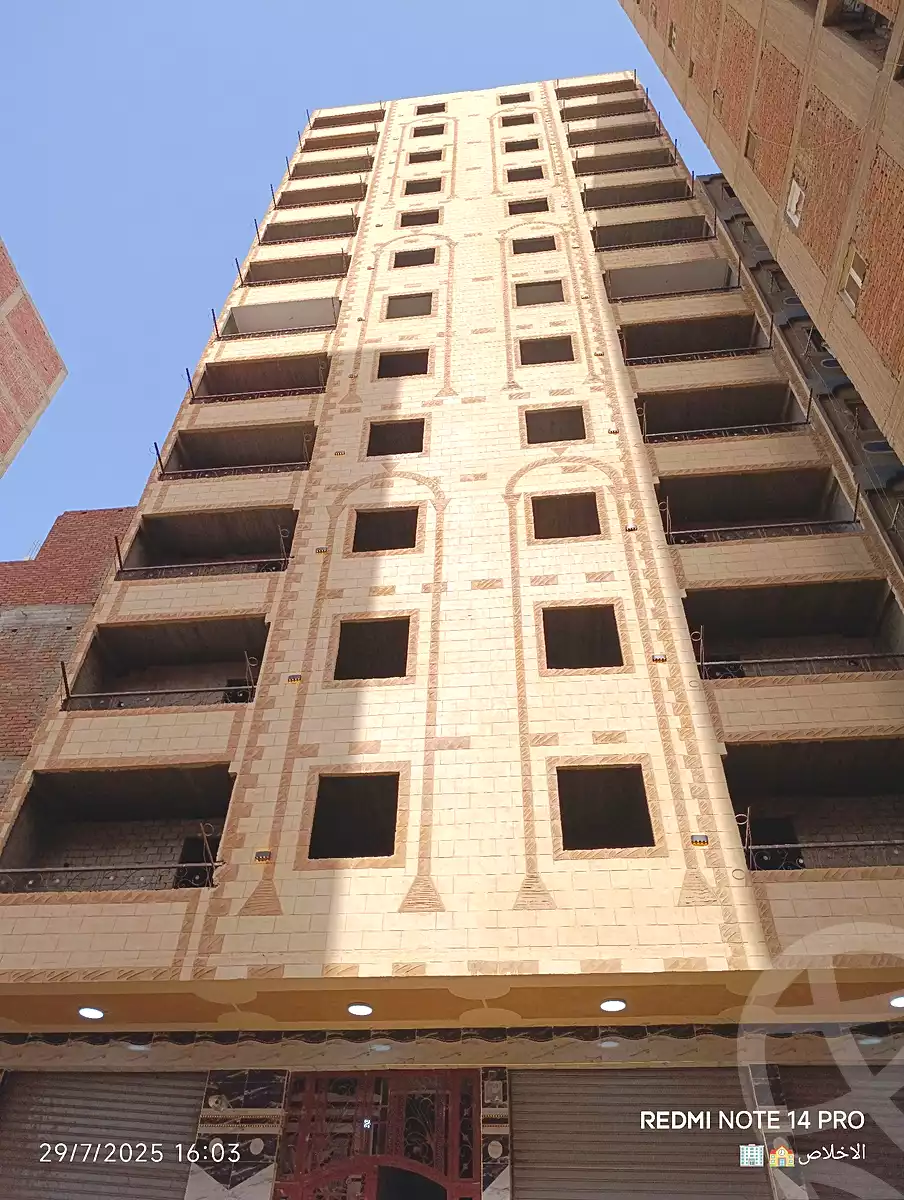 https://aqarmap.com.eg/en/listing/6318440-for-sale-qalyubia-shubra-el-khaima-om-bayoumi