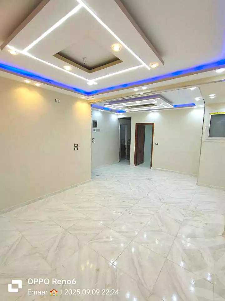 https://aqarmap.com.eg/ar/listing/6318483-for-sale-qalyubia-shubra-el-khaima-om-bayoumi