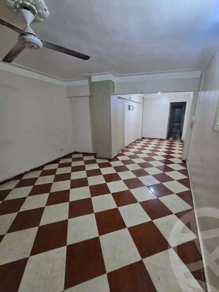 https://aqarmap.com.eg/ar/listing/6319311-for-sale-alexandria-miami-iskandar-ibrahim-st
