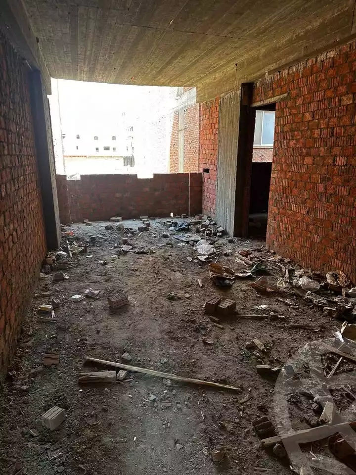 https://aqarmap.com.eg/ar/listing/6319392-for-sale-qalyubia-shubra-el-khaima-bahtim-metwally-el-shaarawy-st