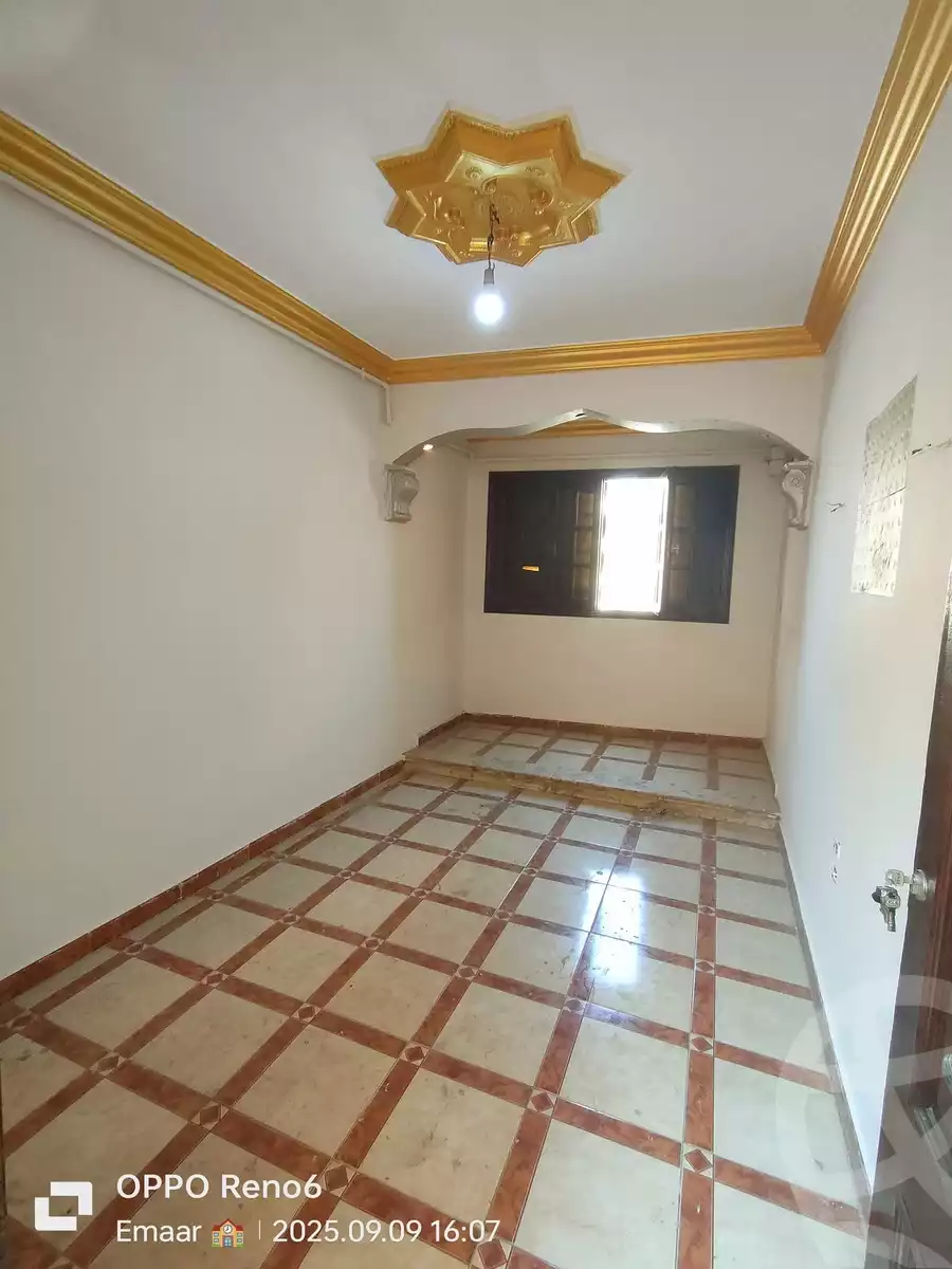 https://aqarmap.com.eg/ar/listing/6319776-for-sale-qalyubia-shubra-el-khaima-shubra-el-khaima-city-ahmed-oraby-st