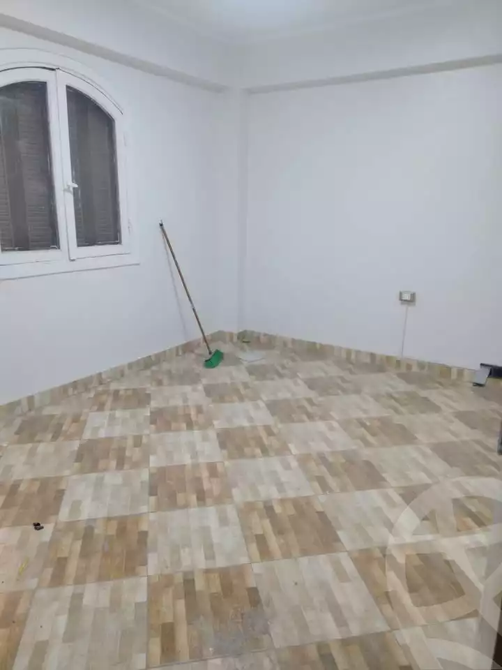 https://aqarmap.com.eg/en/listing/6319972-for-sale-qalyubia-shubra-el-khaima-shubra-el-khaima-city-ismailia-canal-st