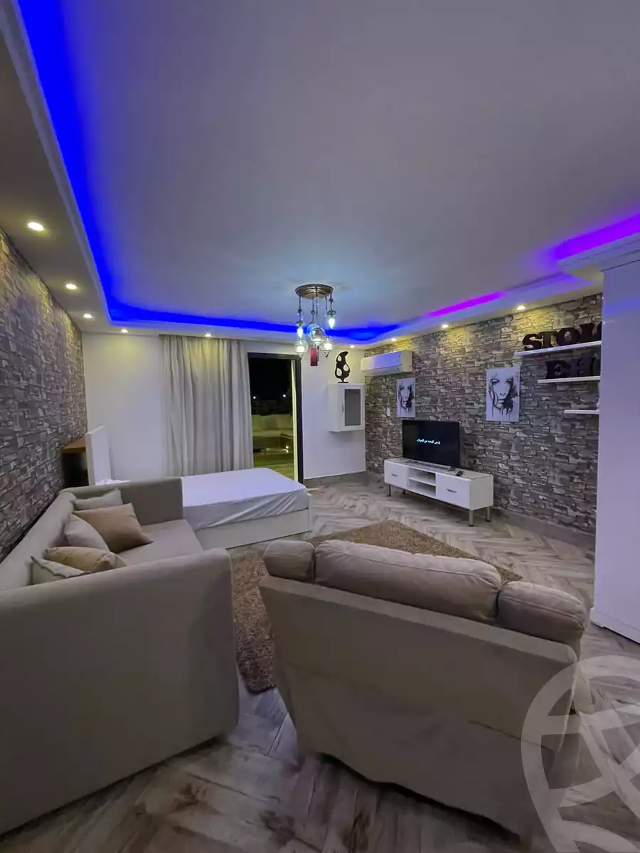 https://aqarmap.com.eg/en/listing/6319981-for-rent-cairo-el-sheikh-zayed-city-compounds-beverly-hills