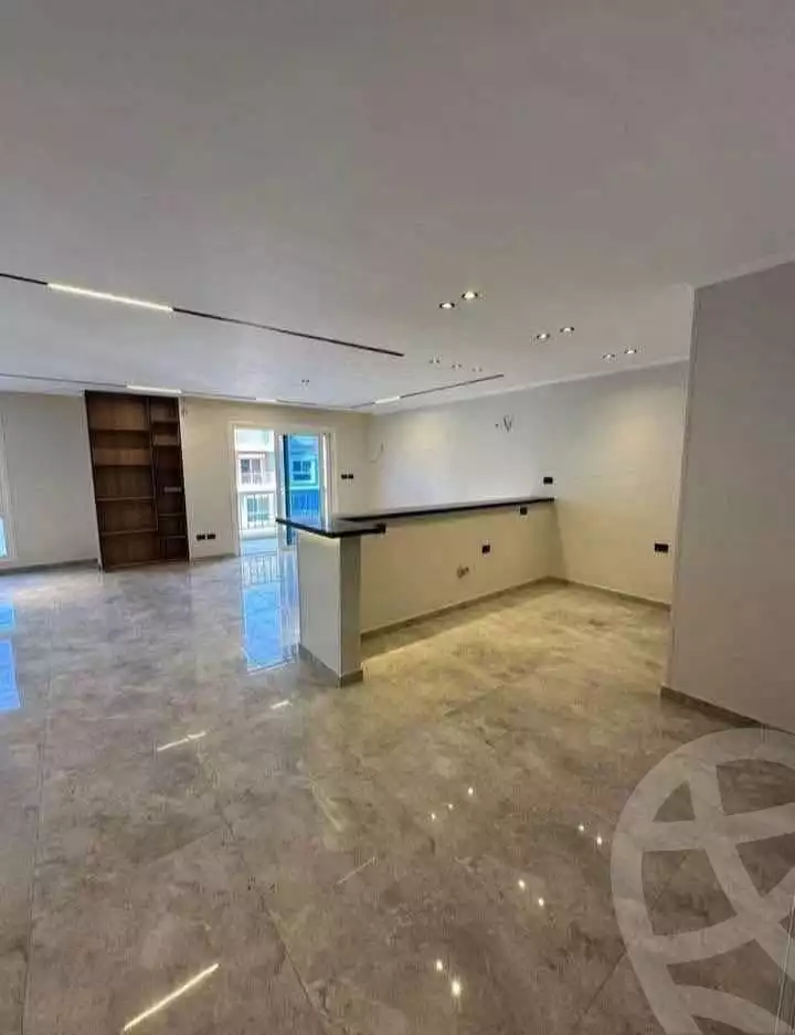 https://aqarmap.com.eg/ar/listing/6321213-for-sale-cairo-el-sheikh-zayed-city