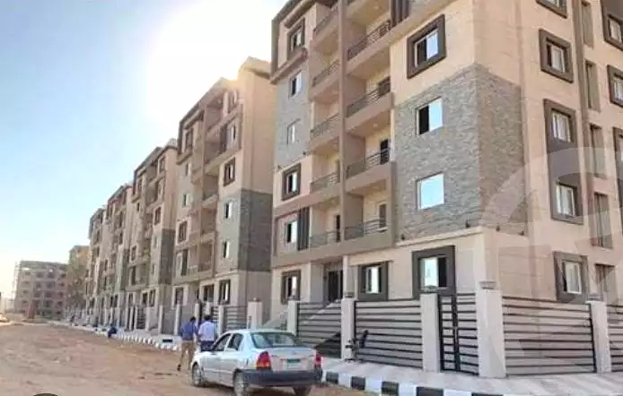 https://aqarmap.com.eg/ar/listing/6322162-for-sale-cairo-6th-of-october-hadaeq-october-tryq-hmd-zwyl