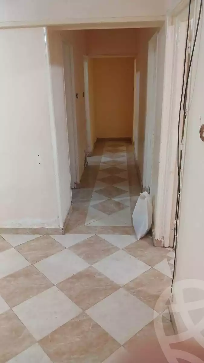 https://aqarmap.com.eg/ar/listing/6323264-for-sale-cairo-15th-of-may-mjwr-31