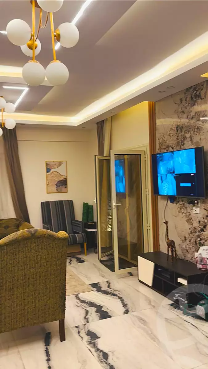 https://aqarmap.com.eg/ar/listing/6324425-for-sale-cairo-al-oubour-el-hay-el-sabaa-el-fareq-abd-el-moneam-ryad-st