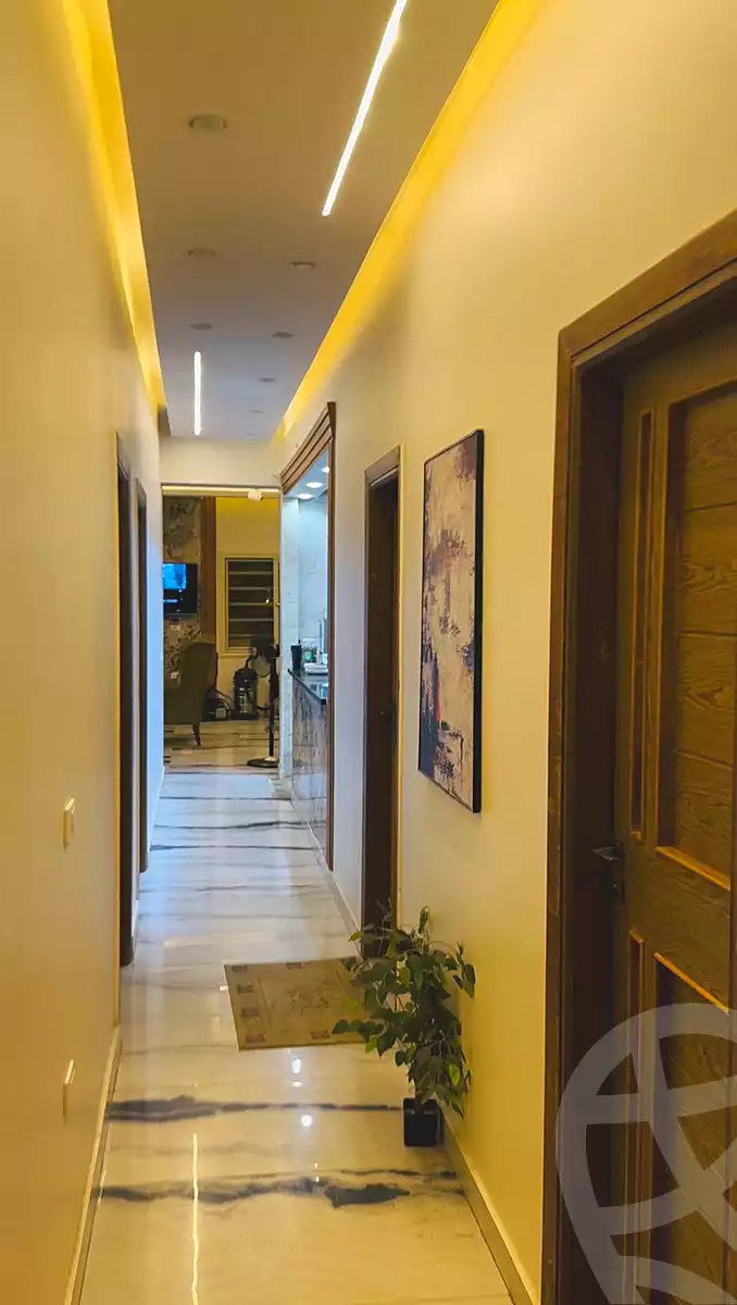 https://aqarmap.com.eg/ar/listing/6324425-for-sale-cairo-al-oubour-el-hay-el-sabaa-el-fareq-abd-el-moneam-ryad-st