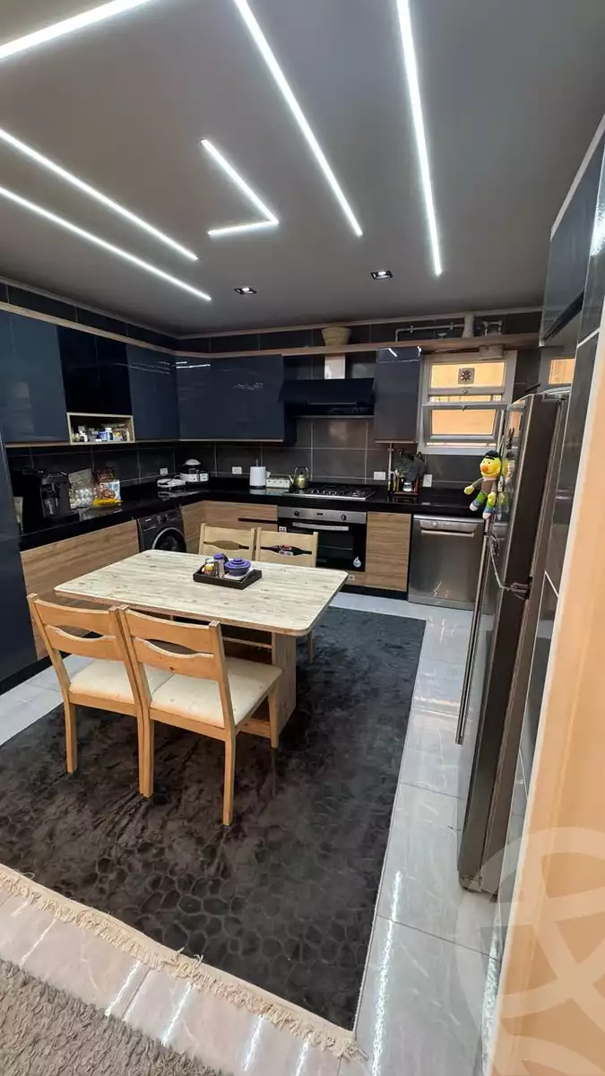 https://aqarmap.com.eg/ar/listing/6324860-for-sale-cairo-el-sheikh-zayed-city-el-hay-elsabeaa-lhy-lsb