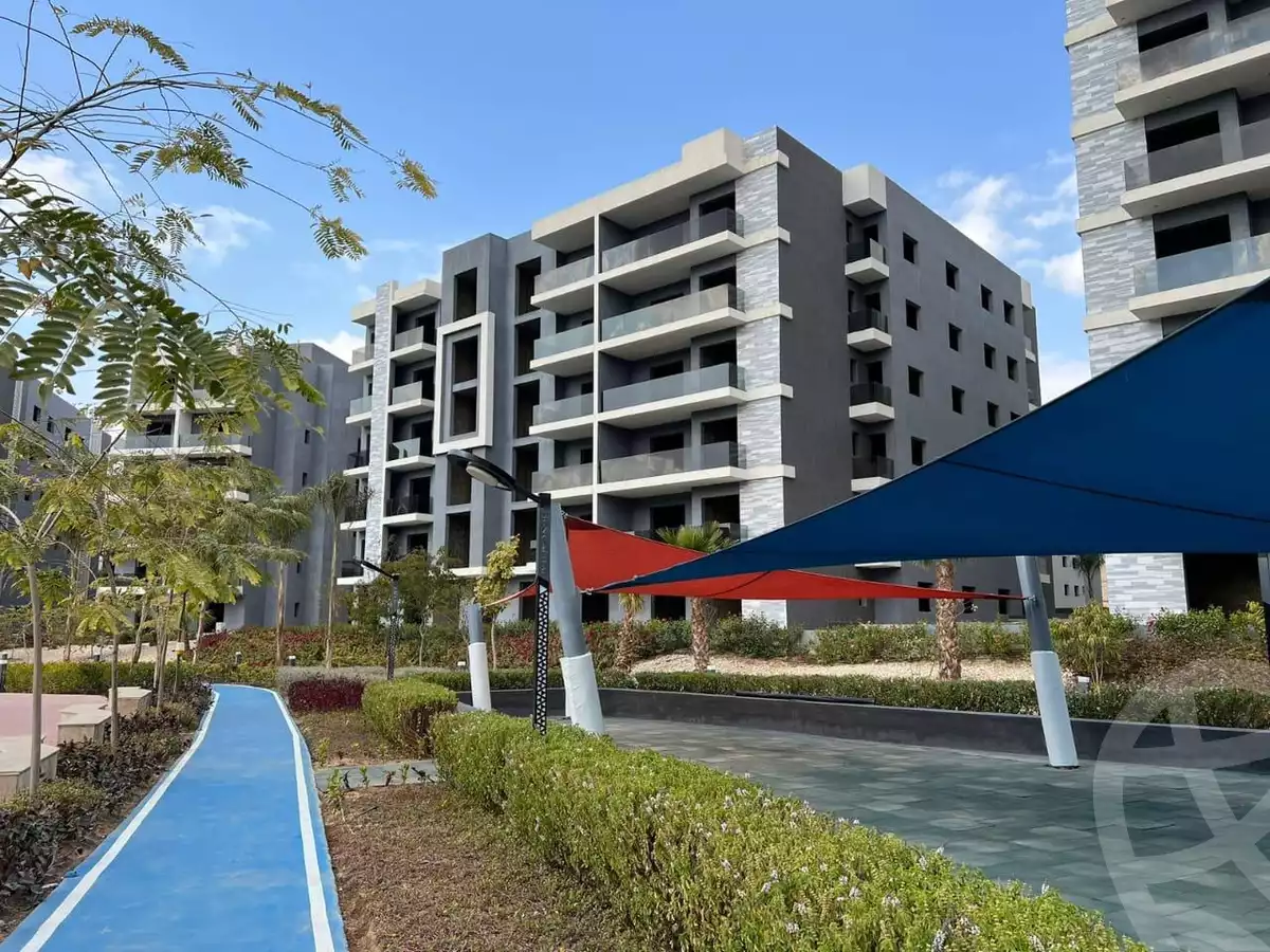 https://aqarmap.com.eg/ar/listing/6325535-for-sale-cairo-6th-of-october-hadaeq-october-kmbwnd-fy-hdyq-ktwbr-sun-capital