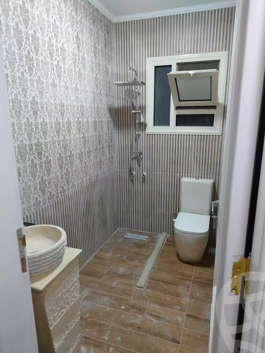 https://aqarmap.com.eg/ar/listing/6326061-for-rent-cairo-new-cairo-compounds-rock-vera-compound