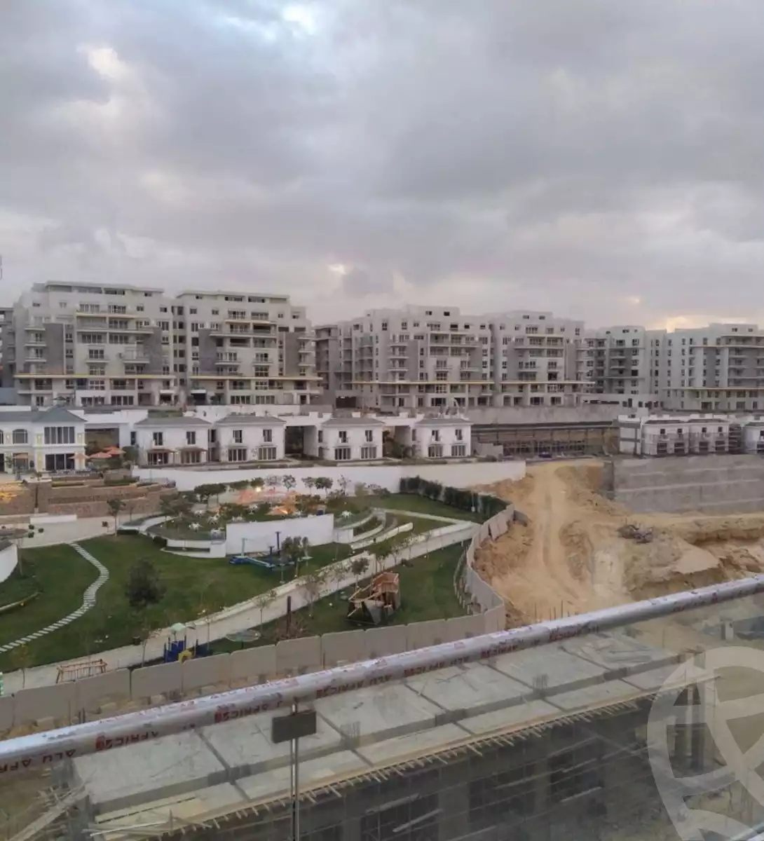 https://aqarmap.com.eg/ar/listing/6326219-for-sale-cairo-new-cairo-compounds-mwntn-fyw-y-syty-club-park-mountain-view-icity