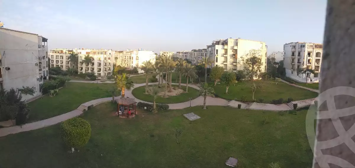 https://aqarmap.com.eg/ar/listing/6327512-for-sale-cairo-el-sheikh-zayed-city-compounds-hadayek-el-mohandiseen