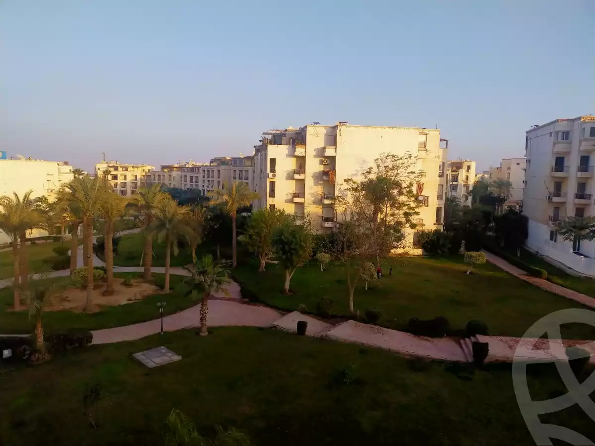 https://aqarmap.com.eg/ar/listing/6327512-for-sale-cairo-el-sheikh-zayed-city-compounds-hadayek-el-mohandiseen